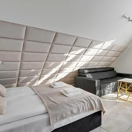 Granaria By Blue Mandarin