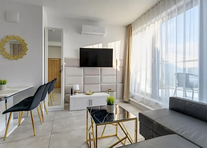 Granaria By Blue Mandarin Gdansk